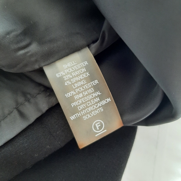 Calvin Klein Knee Length Dress, Size 4 - Picture 5 of 6